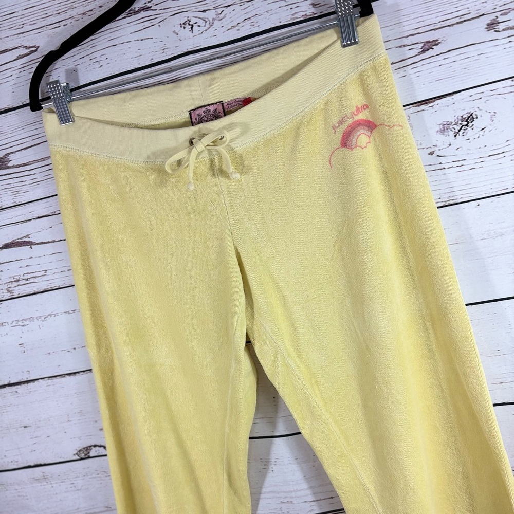 Vintage Juicy Couture Juicy Ultra Track Capris in Size Medium